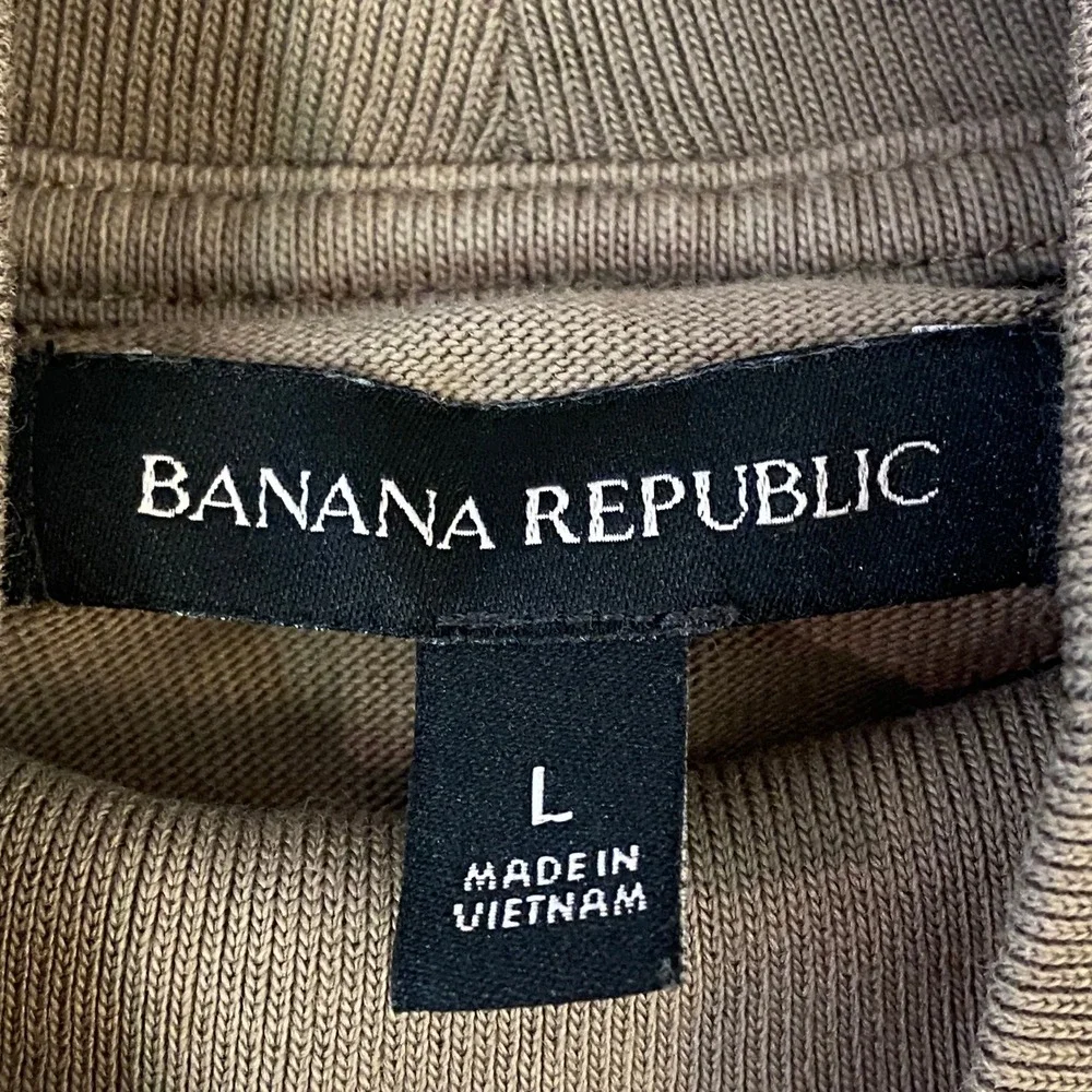 Banana Republic Shirt Men Large Mock Neck Long Sleeve T-Shirt Olive Green Cotton